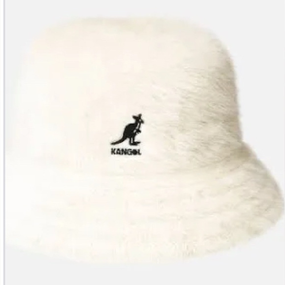 Kangol white fuzzy bucket hat!